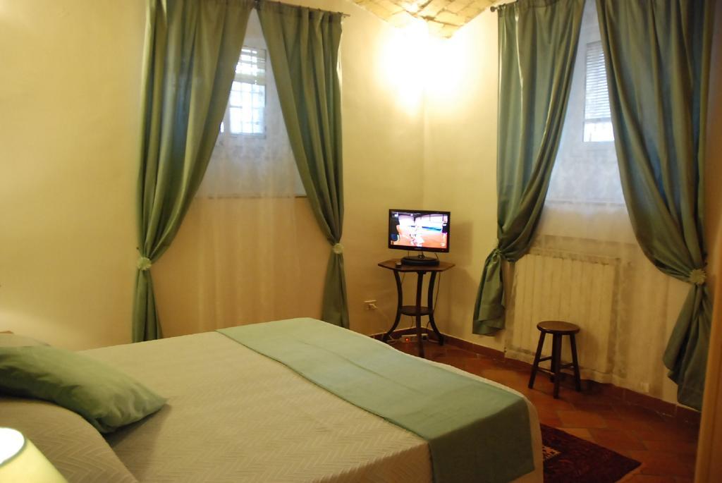 Jessy'S Rooms Рим Номер фото